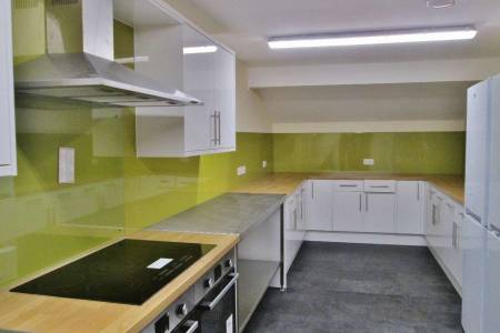 Kitchen 3.JPG