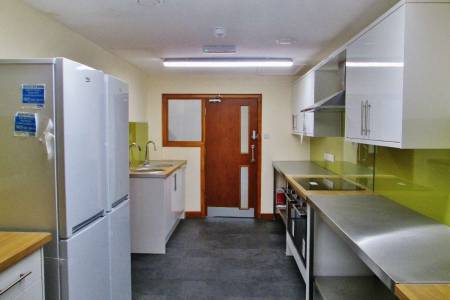 Kitchen 4.JPG